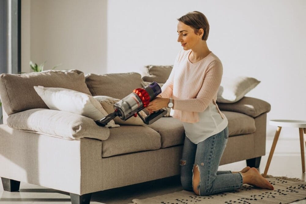 How to Remove a Stain from a Sofa: Step-by-Step